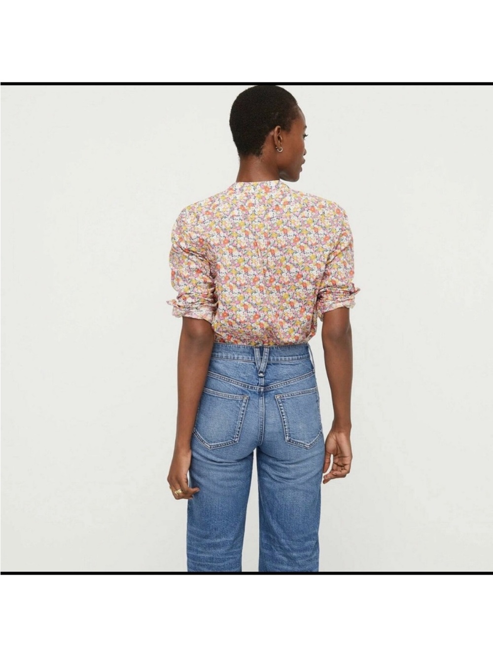 J Crew Band-collar ruffle-front shirt in Liberty® Libby floral
Ruffle front 
L - Picture 5 of 9